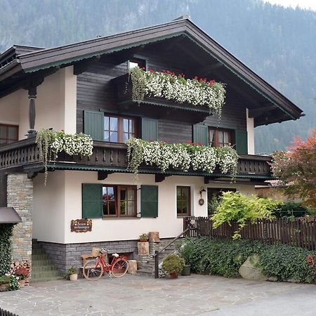 Ferienwohnungen Kircher Mayrhofen Buitenkant foto